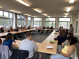 Sommerakademie 2023 - Begrüßung im Landesinstitut für Schule