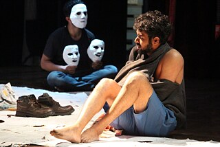 Abhinaya Taranga_Host © © Abhinaya Taranga Abhinaya Taranga_Host