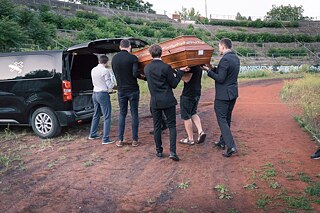 „ Polovina pohřbů je bez obřadu, v Praze dokonce 90 procent.“