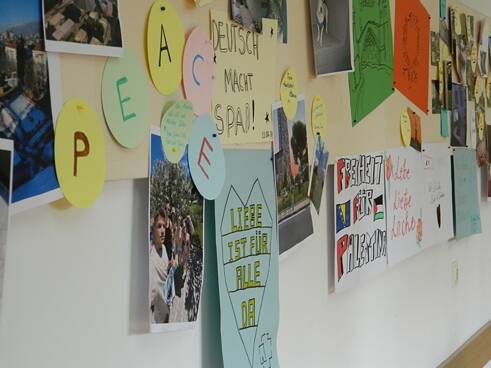 Плакати проєкту "В моїй кімнаті"