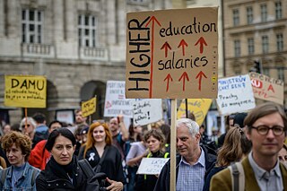 Jednou z protestních akcí byl protest Kolaps systému, který se konal v červnu 2024.