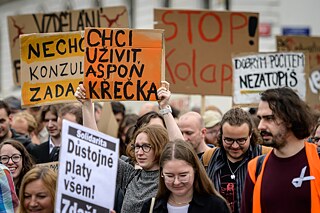 Jednou z protestních akcí byl protest Kolaps systému, který se konal v červnu 2024.