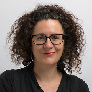 Kurzbio Carmen Pérez-Lanzac (qu)