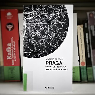 Marino Freschi: Praga. Guida letteraria alla città di Kafka