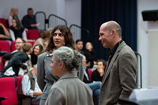 02 Amigos _ Fatma Aydemir - vor Beginn der Veranstaltung