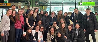 Empfang der Schüler*innen aus Sachsen am Flughafen „Leonardo da Vinci“ in Rom