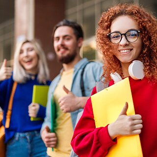 Nemački: podučavanje. prenošenja znanja. inspiracija.