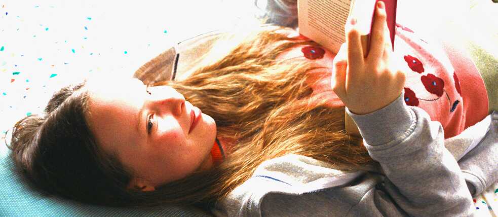 Laeni Geiseler in  „Was Marielle weiß“. Director Frédéric Hambalek 