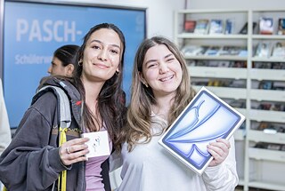 Deutschschülerinnen am PASCH-Wettbewerb