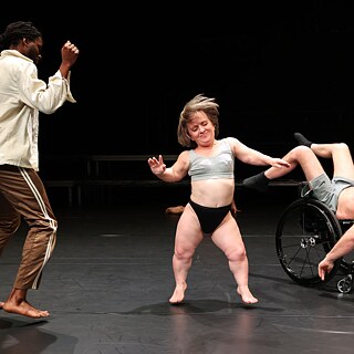 Bild aus dem Tanzstück „Harmonia“