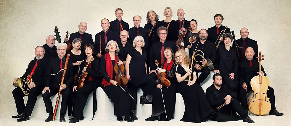 Das Ensemble Akademie für Alte Musik Berlin mit Instrumenten