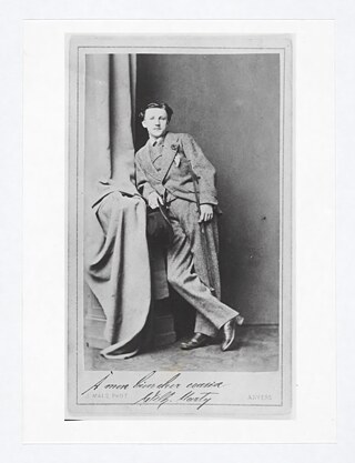 Friedrich Wilhelm Leberecht Mann, Onkel von Thomas Mann, Vorbild für Christian Buddenbrook. Jugendbild, Ganzaufnahme, frontal.  (Mit Reproduktion einer handschriftlichen Widmung).