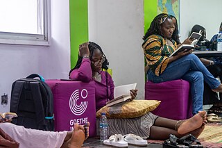 Scilent book party12