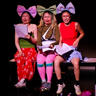 DIE HAND IST EIN EINSAMER JÄGER