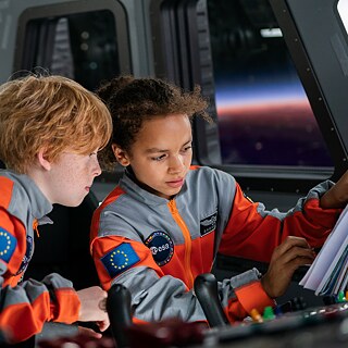 Film still: WOW Message from Space