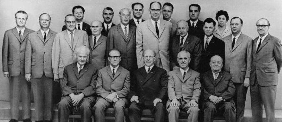 Mitglieder und Kandidaten des Politbüros des Zentralkomitees der Sozialistischen Einheitspartei Deutschlands. 