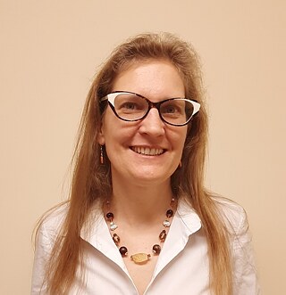 Porträtfoto von Bettina Schätzl © © Bettina Schätzl Bettina Schätzl_Hueber