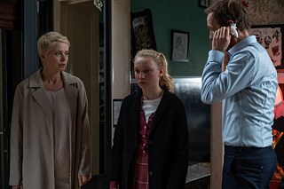 Standbild aus der Amazon Prime Deutschland Miniserie "Die Therapie" 