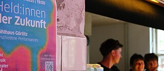 Plakat Held:innen der Zukunft