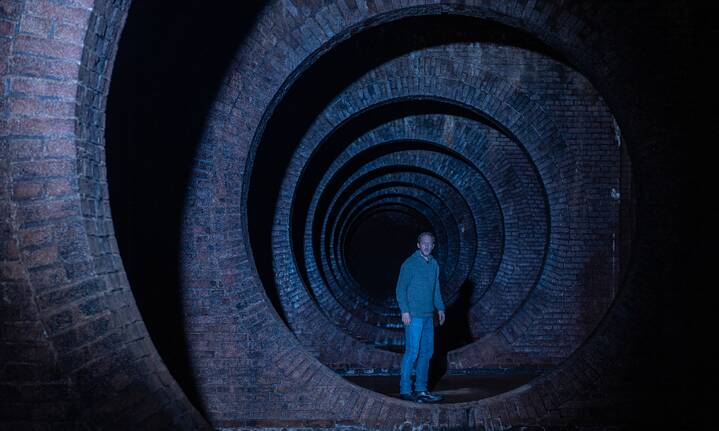 Standbild aus der Amazon Prime Deutschland Miniserie "Die Therapie" 