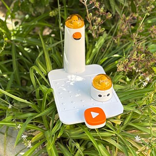 Roboteca_Coding Set Pro im Garten des Goethe-Instituts