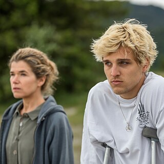 Mein Sohn, dir. Lena Stahl | Jonas Dassler & Anke Engelke