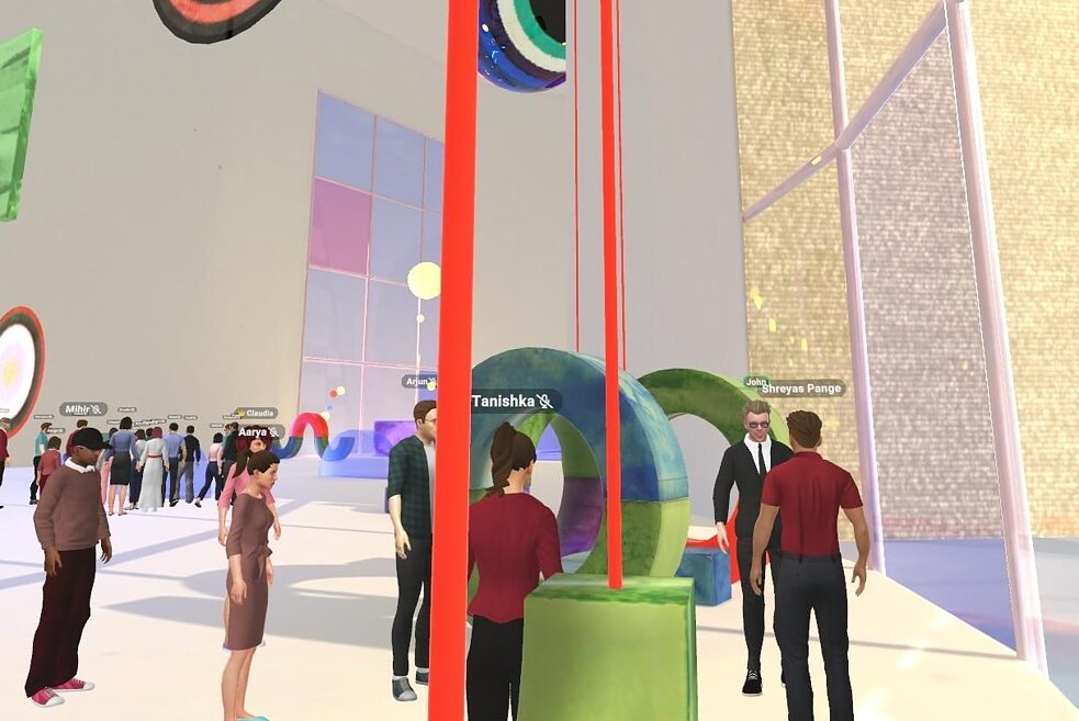 Austausch in der Cafeteria mit Vertreter*innen der RWTH Aachen