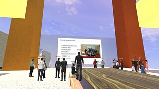 Die Teilnehmenden verfolgen im „Lab“ die Angebote der RWTH Aachen für internationale Studierende.