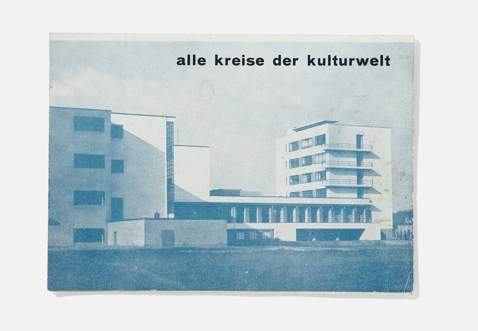 Bauhaus Dessau. Werbeprospekt / Bestellkarte für die Zeitschrift „bauhaus, alle kreise der kulturwelt“, 1927.
