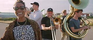 Videobild: MOOP MAMA × ÄLICE