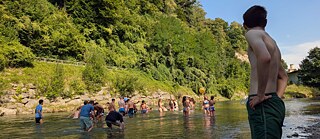 Treiben lassen am Hausfluss Traun