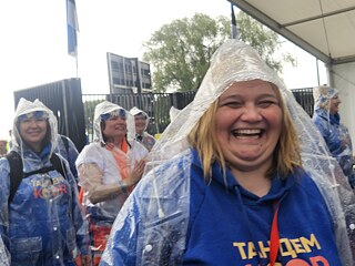 Svetlana Ivanova aus Narva während des estnischen Liederfestes Laulupidu