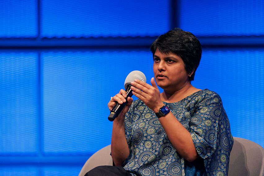 Assembling Grounds. Opening Weekend - 7