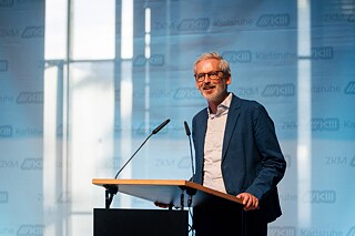 Assembling Grounds. Opening Weekend - 8