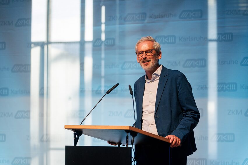 Assembling Grounds. Opening Weekend - 8