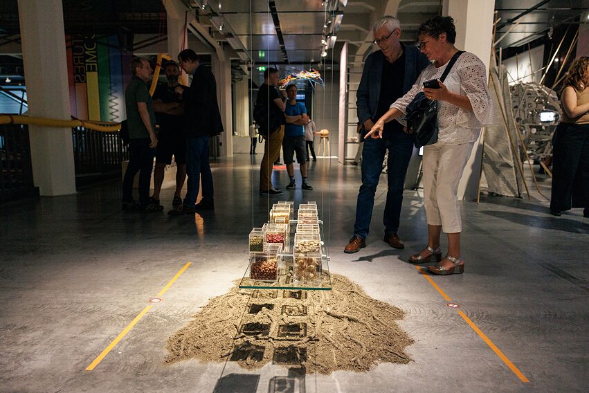 Assembling Grounds. Opening Weekend - 16