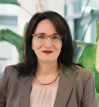 Dr Marla Foto