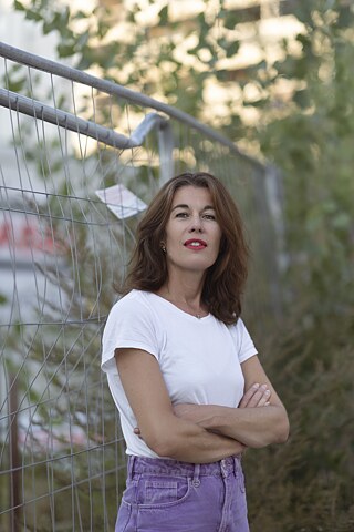 Portraitbild von Andrea Grill