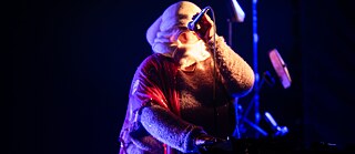 Ridina Ahmedová - Performance Sádlo