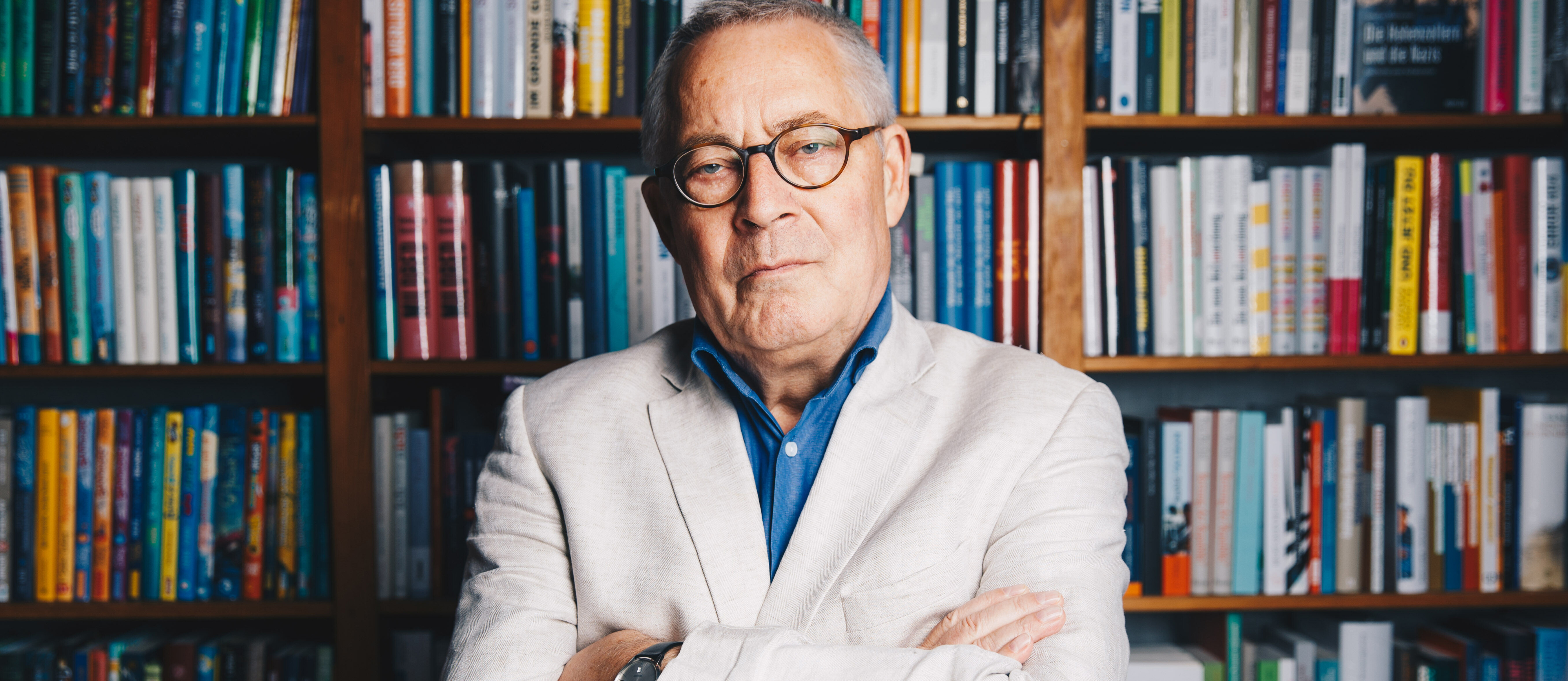 L'historien et lauréat du Prix de la paix des libraires allemands 2025 Karl Schlögel à la librairie de la Bayerischer Platz à Berlin.