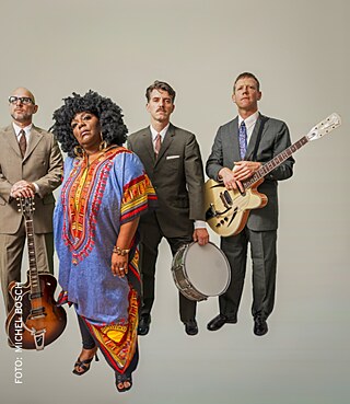 Michelle David and the True-Tones