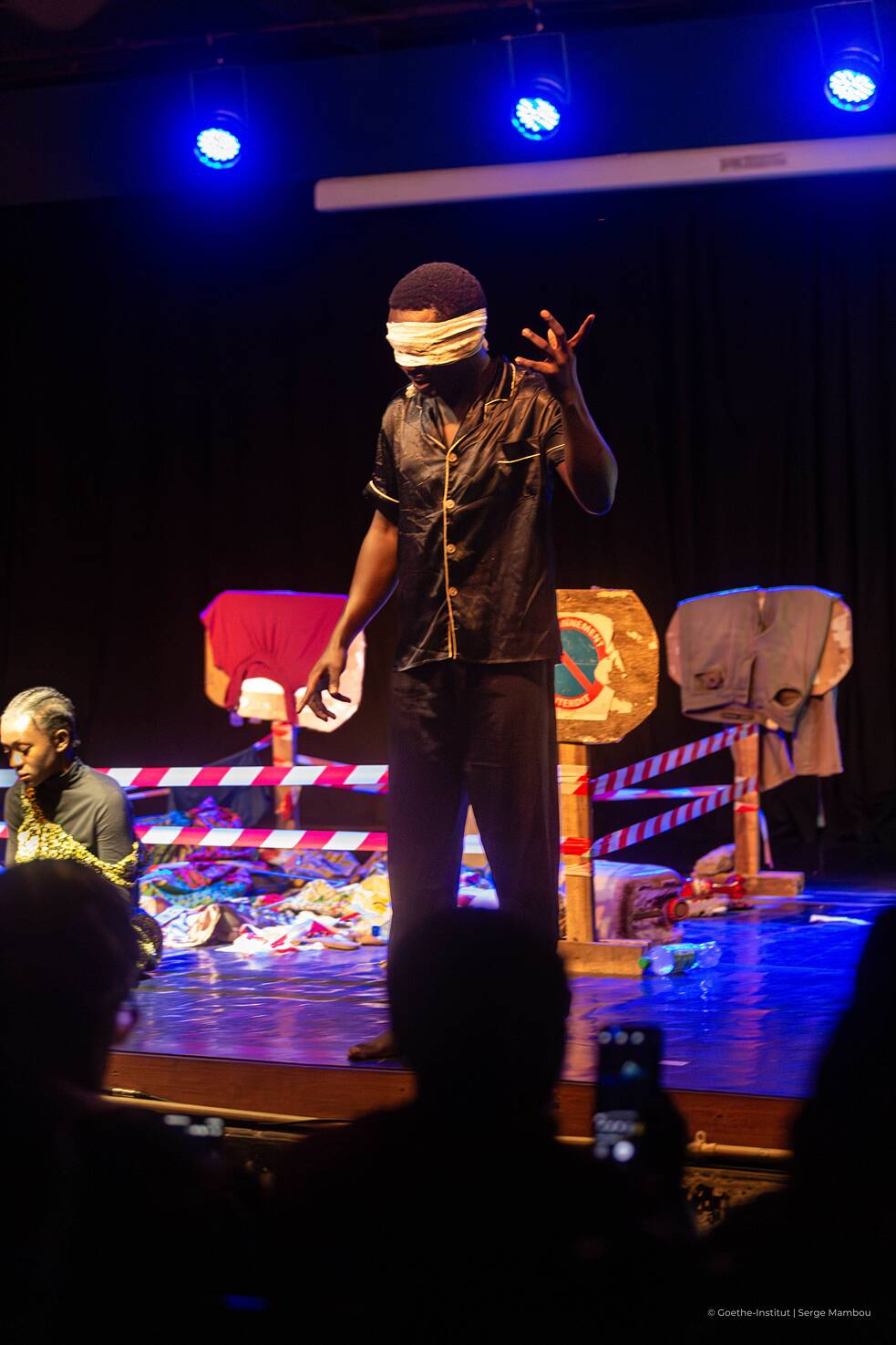 20250912_G-D Theatre_Et nous les chiens de la rue