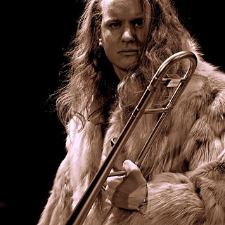 El Vikingo de la Salsa 