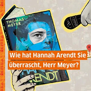 Eine Illustration des Buchcovers von Thomas Meyers Buch "Hannah Arendt". Mikrofone, die dem Buch hingehalten werden.
