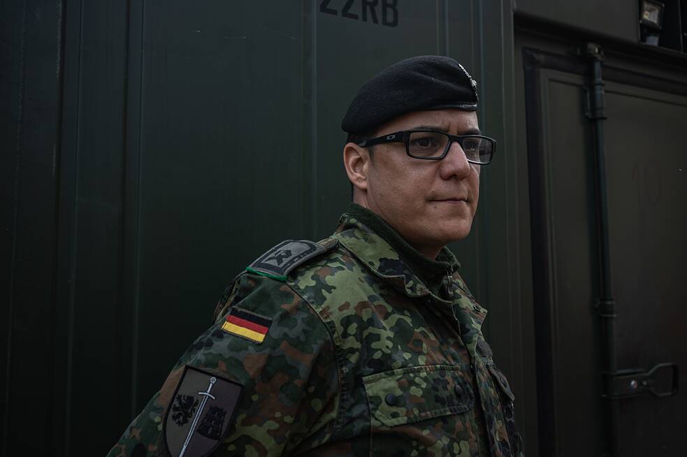 Raphaela vedl k nasazení v Litvě smysl pro povinnost. „Dali bychom to nejcennější, co máme – svoje životy,“ říká. 