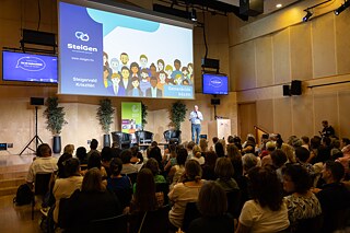 ZU MEINER ZEIT JETZT! 