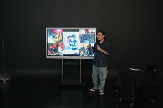 Pecha Kucha: Zhe Feng from Xianjing presenting his artistic practice