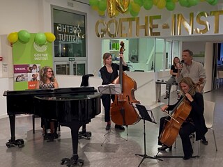 Jazz-Trio Elisabet Raspall (Klavier), Julia Hornung (Kontrabass), Marta Roma (Cello)
