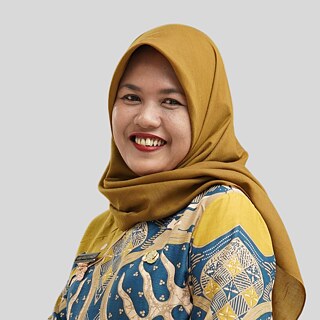 Henny Krisstiyoningsih