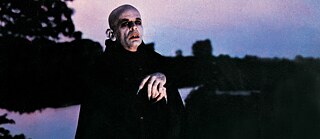 Klaus Kinski (Nosferatu) in einer Szene des Films "Nosferatu - Phantom der Nacht" von Werner Herzog